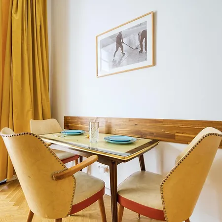 Apartment Cozy Designer In Friedrichshain