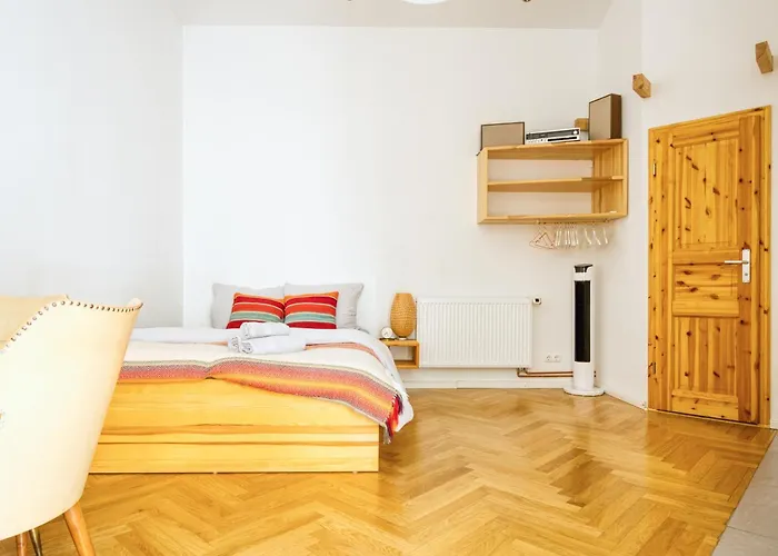 Cozy Designer In Friedrichshain Berlim
